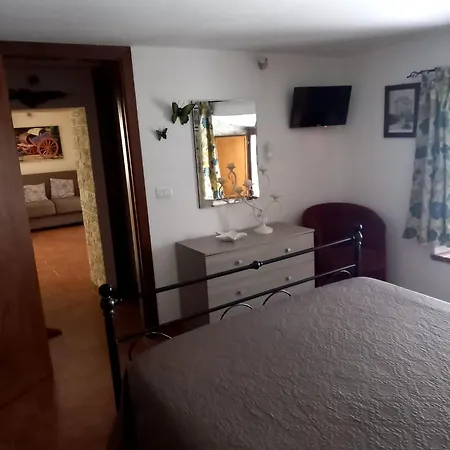 La Casa Di Eleonora Apartment *
