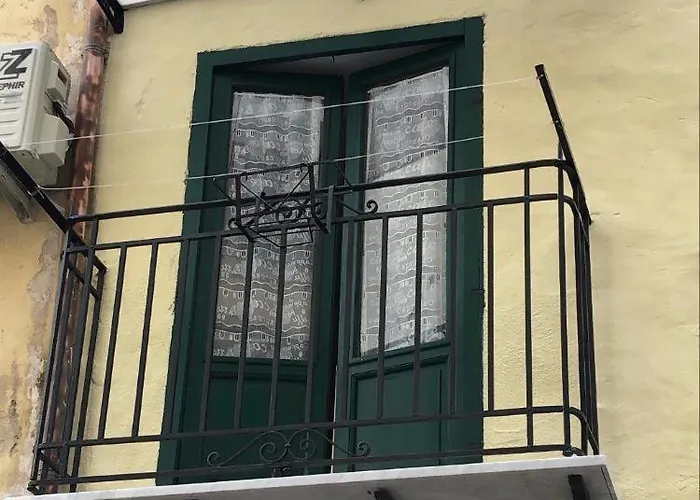 アパート La Casa Di Eleonora パレルモ